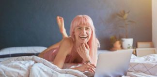 A quelle âge les femmes sont-elles le plus sexuellement satisfaites ? Voici-l039age-auquel-les-femmes-seraient-les-plus-epanouies-sexuellement -Et-c039est-plus-tard-qu039on-le-pense-