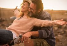 Voici comment casser la routine et gagner en spontanéité en amour Amour-voici-comment-casser-la-routine-et-gagner-en-spontaneite-selon-une-specialiste