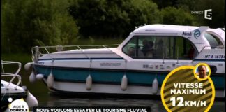 Voyager sur un long fleuve, tranquille à bord d’un péniche Peniche-voyager-sur-un-long-fleuve-tranquille