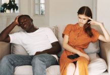 Dispute de couple : l’erreur de communication la plus destructrice Voici-l039erreur-de-communication-la-plus-destructrice-lors-d039une-dispute-de-couple-qui-peut-vous-faire-atteindre-un-point-de-non-retour