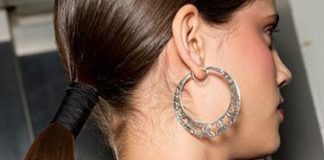 Cheveux aux racines grasses : comment les coiffer pour un look frais et tendance ? Idees-coiffures-comment-coiffer-ses-cheveux-aux-racines-grasses-pour-un-look-frais-et-tendance-