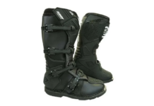 Les accessoires et vêtements indispensables en moto Moto-ces-vetements-et-accessoires-essentiels