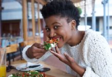Quel est le secret de ceux qui mangent de tout sans prendre de poids ? Une-etude-devoile-le-secret-des-personnes-qui-mangent-ce-qu039elles-veulent-sans-prendre-de-poids
