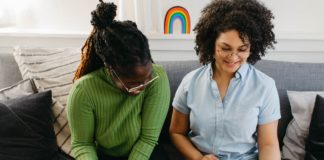 Peut-on s’aimer sans avoir les même opinions politiques ? Amour-peut-on-saimer-et-ne-pas-partager-les-meme-opinion-politiques-