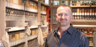 Portrait de David Sutrat, écolo, franchiseur et cofondateur de Day by Day David-Sutrat-de-Day-by-Day-franchiseur-et-ecolo