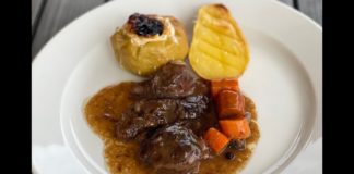 La recette des joues de porc au vin de groseilles Joues-de-porc-au-vin-de-groseilles-de-Marc-Les-Carnets-de-Julie