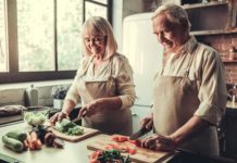 Les aliments à privilégier pour lutter contre les symptômes de la ménopause Menopause-voici-les-aliments-a-privilegier-pour-contre-les-symptomes