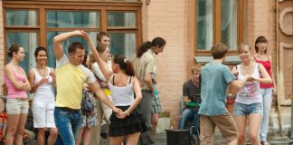 Quelques conseils pour apprendre à danser la Bachata à Avignon Quelques conseils pour apprendre à danser la Bachata à Avignon