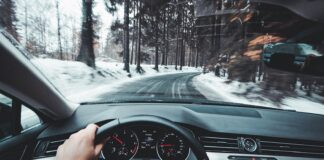 Eviter les accidents de la route: Les conseils pour une conduite responsable et sûre Eviter les accidents de la route: Les conseils pour une conduite responsable et sûre