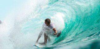 Le surf, tendance et mentalité Le surf, tendance et mentalité