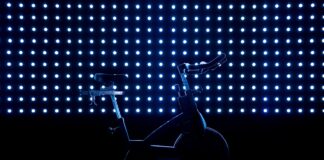 En forme avec le vélo d’appartement En forme avec le vélo d'appartement