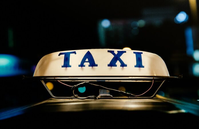 Besoin d'un taxi à Créteil ? Comment trouver le meilleur service ?