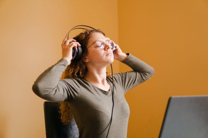Comment-lutter-contre-le-bruit-au-travail-