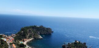 Découvrir Taormina : Etna et plages profiter de Taormina, entre plage et Etna