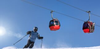 Dans quelle station séjourner cet hiver ? Les vacances d'hiver sont toujours attendues avec impatience par un grand nombre de Français. Elles constituent une soupape de décompression qui est la bienvenue en pleine période de fêtes, où nous commençons à manquer cruellement de vitamine D et où les nuits tombent bien tôt. Si vous prévoyez de quitter votre domicile à cette période pour profiter d'une location, vous devez prendre en compte différents critères afin d'être sûr que votre destination corresponde à vos attentes et/ou à vos besoins. Alors, quelle station choisir pour séjourner cet hiver 2023 ? Focus sur des villes et villages de montagne présentant de nombreux avantages ! Méribel-Mottaret : une station pour tous Située au cœur des 3 Vallées, Méribel-Mottaret est nichée à 1700 mètres d'altitude et offre ainsi un accès privilégié aux pistes d'un vaste domaine skiable. Il s'agit d'une station plus abordable financièrement parlant que sa voisine Courchevel. Par ailleurs, le quartier de Mottaret est idéal pour profiter des splendides panoramas haut-savoyards. Ski alpin, ski de fond ou randonnées en raquettes vous tendent les bras, tout comme les restaurants de montagne vous proposant les plats incontournables de la région. La station satisfait aussi bien les familles avec enfants que les couples, les étudiants ou les retraités. Spécialisée dans les séjours en altitude, l'Agence est composée de professionnels de la location courte durée, qui seront heureux de vous aider à trouver le style de logement qui vous assurera des vacances d'hiver de rêve ! Megève, pour un séjour sous le signe du luxe Impossible d'évoquer les stations de ski sans mentionner le village de Megève. À la fois charmante, pittoresque et chaleureuse, Megève accueille une clientèle relativement fortunée et propose une offre en ce sens. L'idéal pour se faire plaisir le temps de ses vacances et garder un souvenir impérissable de l'hiver 2023 ! En revanche, si vous logez au coeur du village, il vous faudra marcher jusqu'au téléphérique pour accéder au domaine skiable, situé plus haut. Les Arcs 1800 Les Arcs 1800, ou la destination préférée des étudiants ! La station est en effet très fréquentée par les groupes de jeunes durant leurs vacances d'hiver, notamment en raison de l'accès rapide au domaine skiable qu'elle propose et des nombreux bars et clubs nocturnes que l'on y trouve. Si vous aimez la fête, n'hésitez pas à vous rendre aux Arcs 1800, vous ne serez pas déçus. Vous pourrez y louer un appartement dans une grande résidence pour un tarif abordable, à l'image des prix des forfaits vous permettant d'accéder aux pistes. Font-Romeu N'oublions pas les montagnes des Pyrénées, offrant des panoramas qui n'ont rien à envier à certaines stations alpines. Font-Romeu est située à 1800 mètres d'altitude et propose des locations de courte durée au pied des pistes. Chalet individuel, appartement au sein d'une résidence ou chambre d'hôtel : Font-Romeu dispose d'une offre variée et intéressante pour l'amusement et loisirs. Vous y trouverez également des petits restaurants typiques vous permettant de vous restaurer à un tarif abordable et de profiter ainsi de tout ce qui fait le charme des vacances en station en hiver !