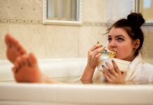 Voici pourquoi vous ressentez une sensation de faim même après avoir mangé Voici pourquoi vous ressentez une sensation de faim même après avoir mangé