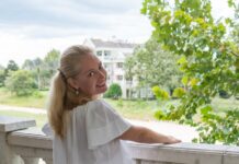 Comment réussir sa rencontre avec une femme cougar ? 90036fc1abb8d3b06c4bacdd1d0cb838