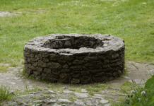 Comment trouver de l’eau sur votre propriété ? Comment trouver de l'eau sur votre propriété ?