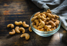 Manger des noix de cajou fait-il grossir ? Manger des noix de cajou fait il grossir ? (Inversée)