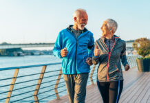 Les bienfaits de la marche active pour les seniors Sport outdoor