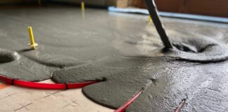 Les avantages des chapes fluides pour les projets de construction industrielle Les avantages des chapes fluides pour les projets de construction industrielle