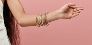 Le bracelet : un accessoire toujours à la mode chez les femmes ? image