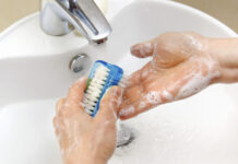 Comprendre et traiter l’obsession compulsive : symptômes et solutions Comprendre et traiter l’obsession compulsive : symptômes et solutions (Inversée)