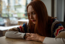 Êtes-vous familiers avec le syndrome de la personnalité schizotypique ? Êtes vous familiers avec le syndrome de la personnalité schizotypique ? (Inversée)