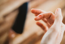 Surmonter la phobie du sang : conseils pour apaiser une peur intense Surmonter la phobie du sang : conseils pour apaiser une peur intense (Inversée)