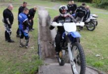 Devenir motard dans la Gendarmerie : le parcours à suivre Moto. Comment devient on motard de la Gendarmerie