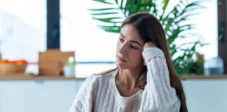 Vaincre la peur des relations humaines : dépasser l’anthropophobie Vaincre la peur des relations humaines : dépasser l’anthropophobie (Inversée)