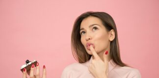 Comment sont fabriqués les arômes alimentaires ? Les coulisses d’une industrie méconnue Comment sont fabriqués les arômes alimentaires ? Les coulisses d’une industrie méconnue