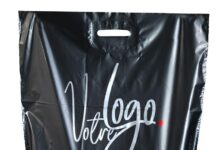Sac tissu personnalisé et sac plastique personnalisé : deux supports qui renforcent l’image d’une entreprise b6d6451119533d74c96ff11a0bdcbe2c