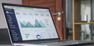 Analytics & RGPD en France : pourquoi les entreprises abandonnent la mesure traditionnelle en 2026 Analytics & RGPD en France : pourquoi les entreprises abandonnent la mesure traditionnelle en 2026